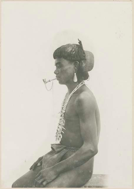 Bontoc Igorot warrior from Kanu, profile