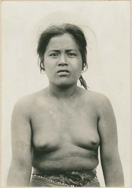 Ilongot woman