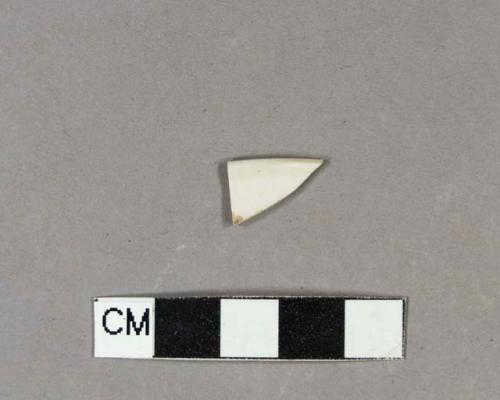 Undecorated white salt glaze stoneware rim sherd