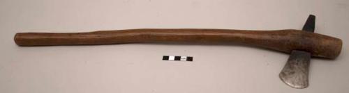 Wood and metal axe. Ifembi or Sembe