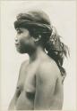 Ilongot woman, profile