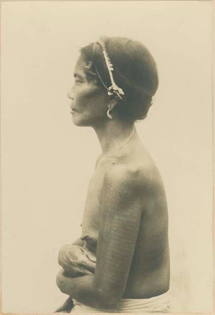 Profile of older Kalinga woman