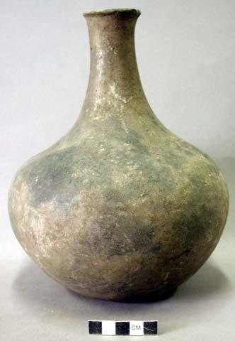 Ceramic vessels, complete, long neck