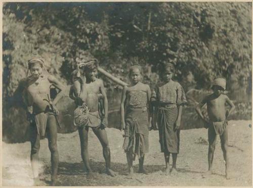 Mangyans living in the vicinity of Naujan Lake