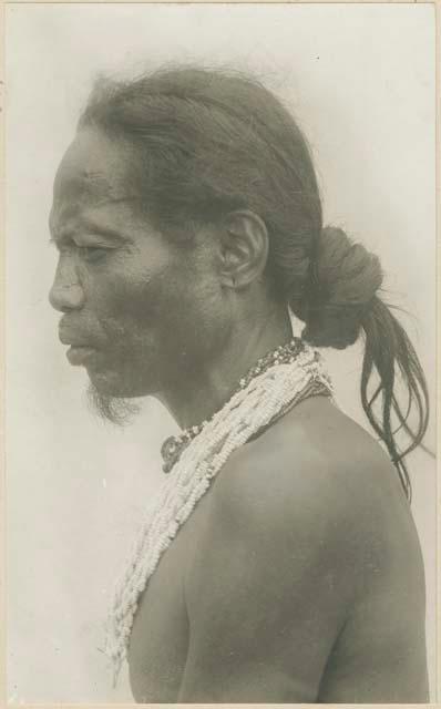 Profile of Mangyan man