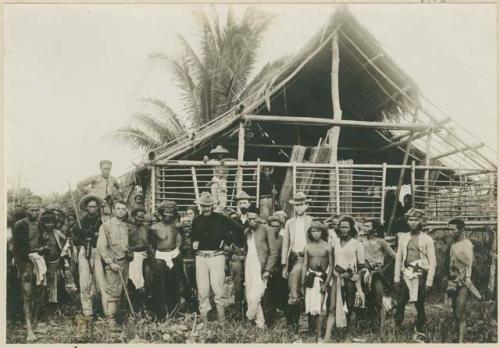 Group of southern Paraguan "Moros" with American Officials