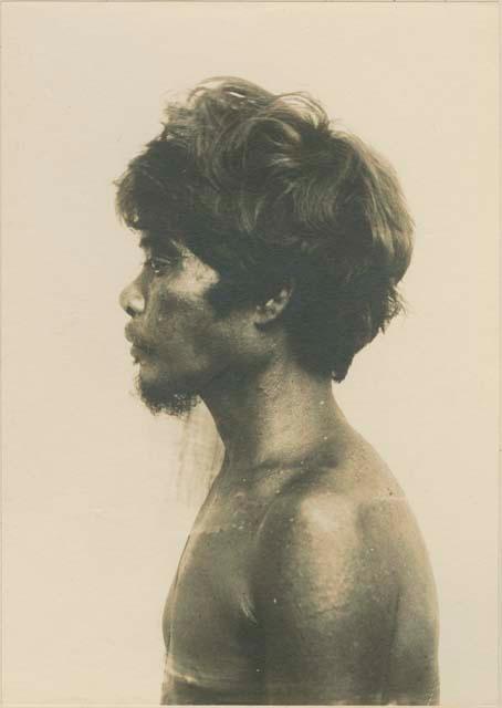 Profile of Mangyan man