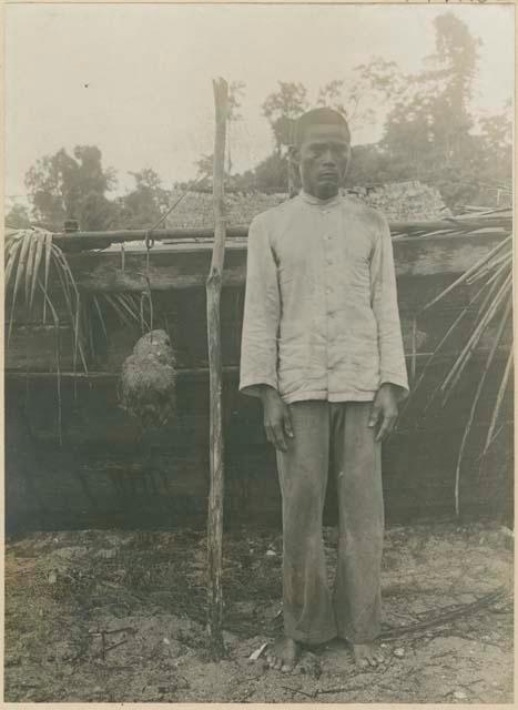 Visayan man living at Alfonso XIII, Palawan