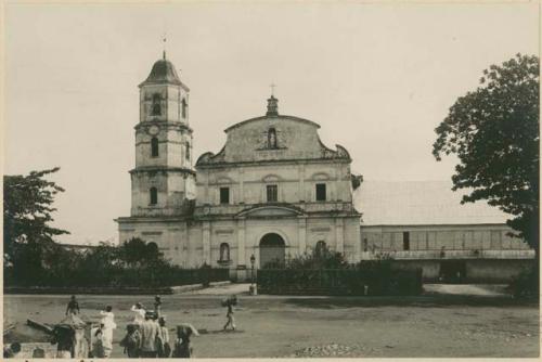 Church, plaza at Capiz