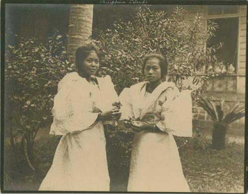 Women; western dress, large white sleeves