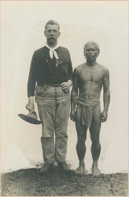 Chief Atumpa and US Army Major Bowen