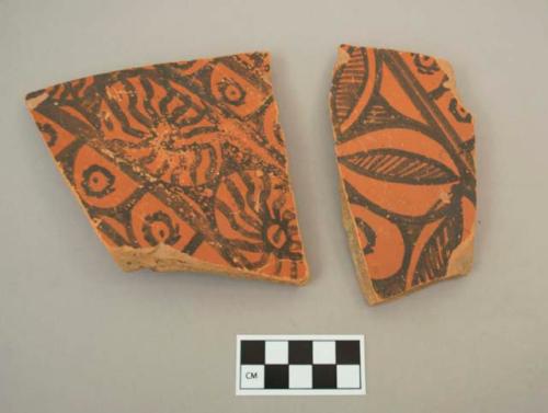 Painted potsherds - Harappa painted, pink paste, red slip, black paint