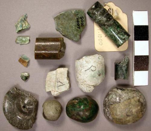 Fragments of jadeite ornaments