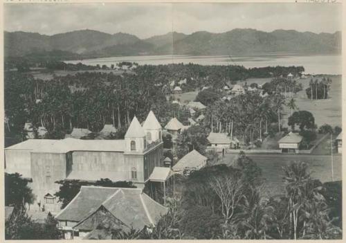 General view of Dapitan, church in foreground