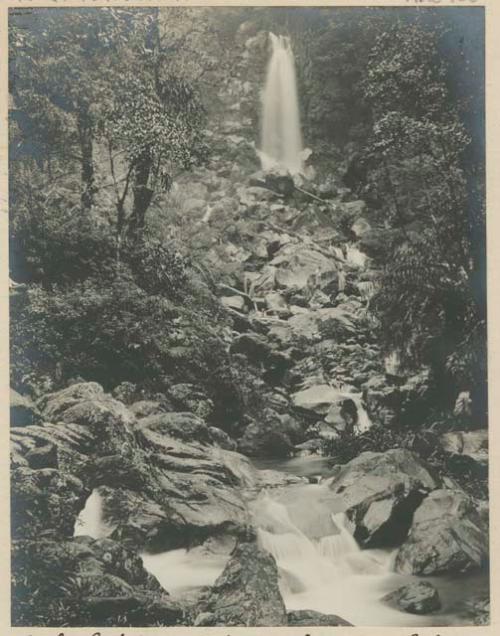 Canlaon Volcano, stream