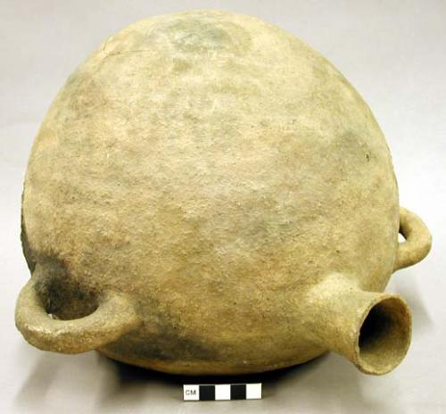 Plain pottery large canteen