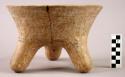 Large pottery tripod bowl - Managua ware