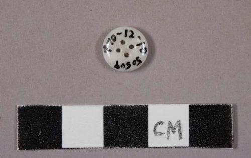 1 porcelain four-hole button