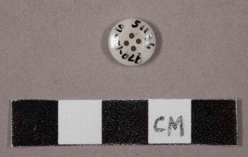 1 four-hole milk glass button