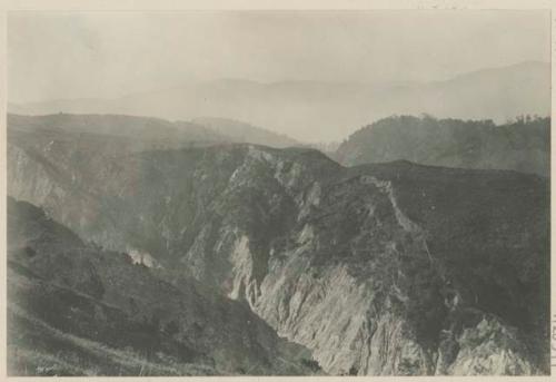 Palidan Slide, near Suyoc, Lepanto