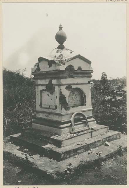 Tombstones, San Antonio Abad, damaged by Spanish gunfire