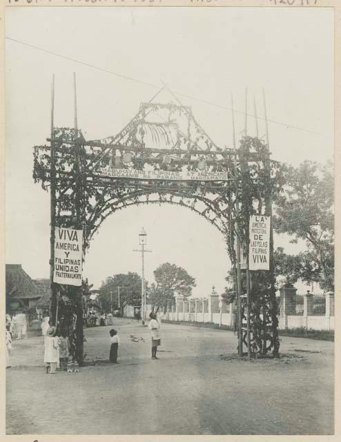 Arch erected in front of Governor-General's palace