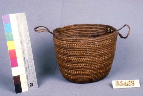 Imbricated basket.