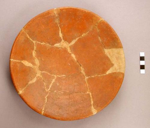 Pottery plate