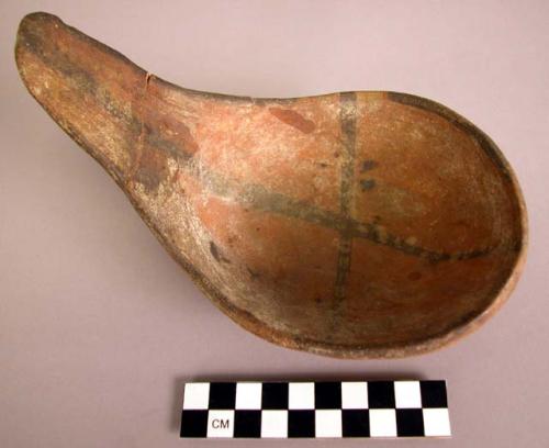 Pottery scoop