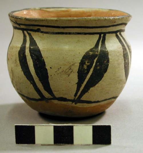 Small earthen pot