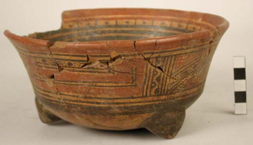 Mora Polychrome pottery tripod vessel - restored