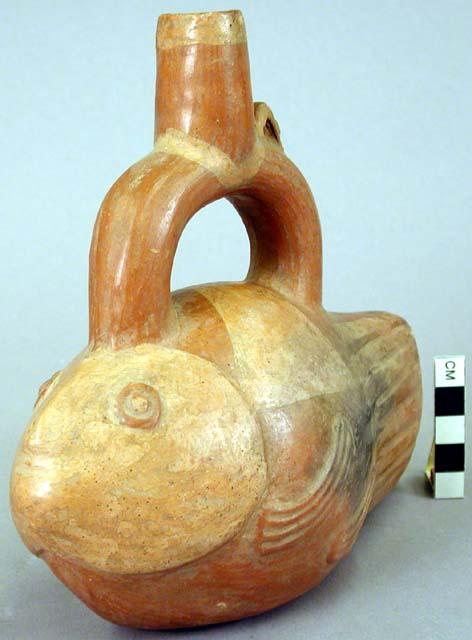 Jar, stirrup spout fish form