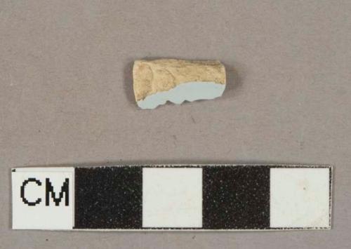 Tin-glazed eathenware vessel body fragment, buff paste