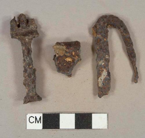 Ferrous metal hardware fragments, 1 hinge fragments, 1 fork fragment