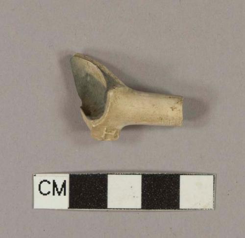 Smoked pipe bowl, heel, and stem fragment, marked with "W" and "T" on either side of heel; 5/64" bore diameter