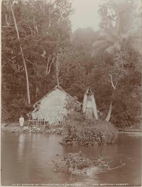 Islet shrine at Tunduo