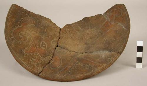 2 potsherds of an incised pottery plate