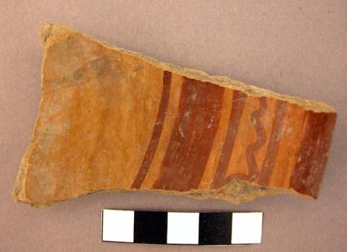 Coyotlatelco type rim potsherd