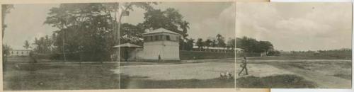 Panoramic view of the wall at Jolo