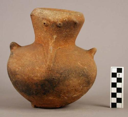 Large zoomorphic pottery olla - coarse-tempered