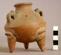 Pottery vessel, tripod