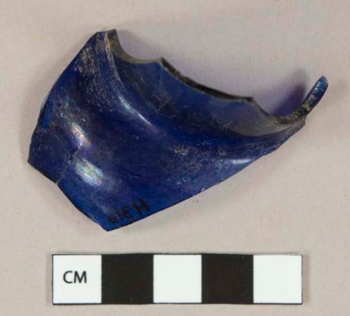 Cobalt blue glass vessel body fragment