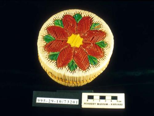 Fully-quilled birch bark basket with lid; flower motif