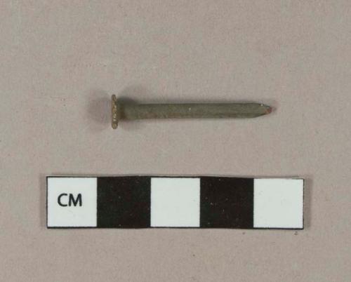 Machine-made metal nail