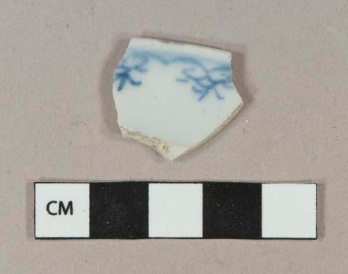 Blue on white handpainted porcelain vessel rim fragment, white paste
