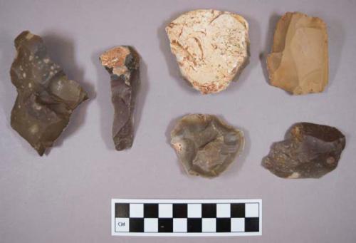 Flint, 6 flakes and cores, some with cortex, tan, gray, brown