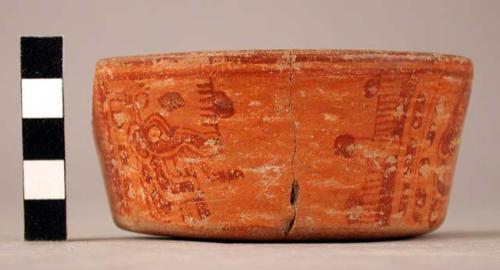 Shallow Ulua polychrome pottery vase. Mayoid style.