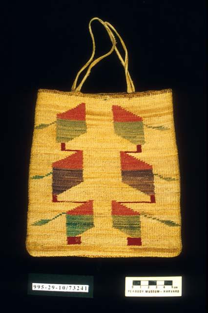 Twined corn husk bag: geometric motifs