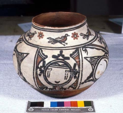 Jar, polacca polychrome style c. kachina design.