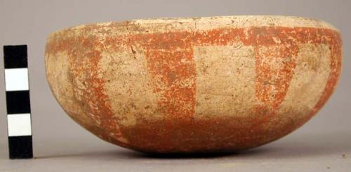 Painted earthen vase